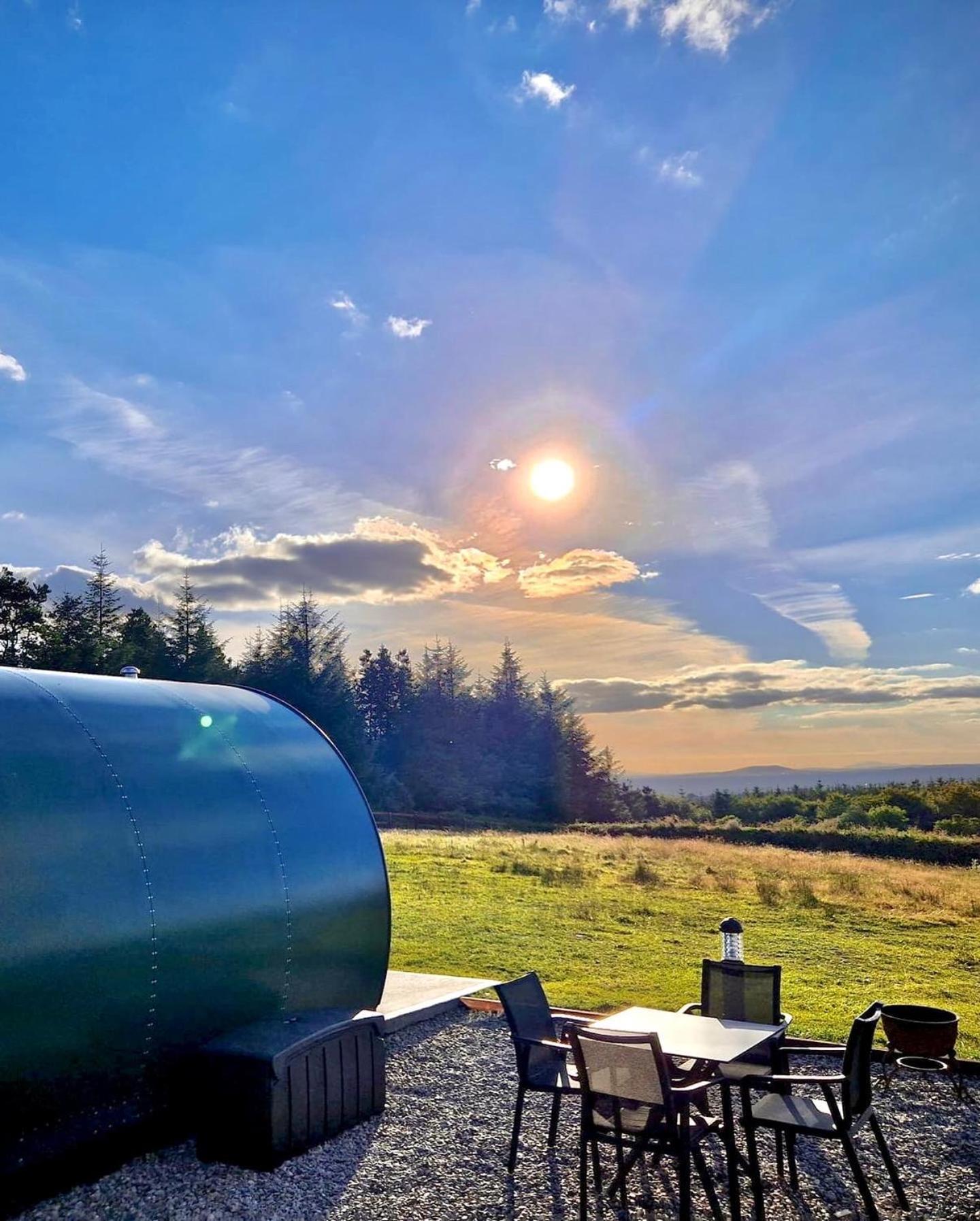 Forth Mountain Glamping Ballintlea 外观 照片